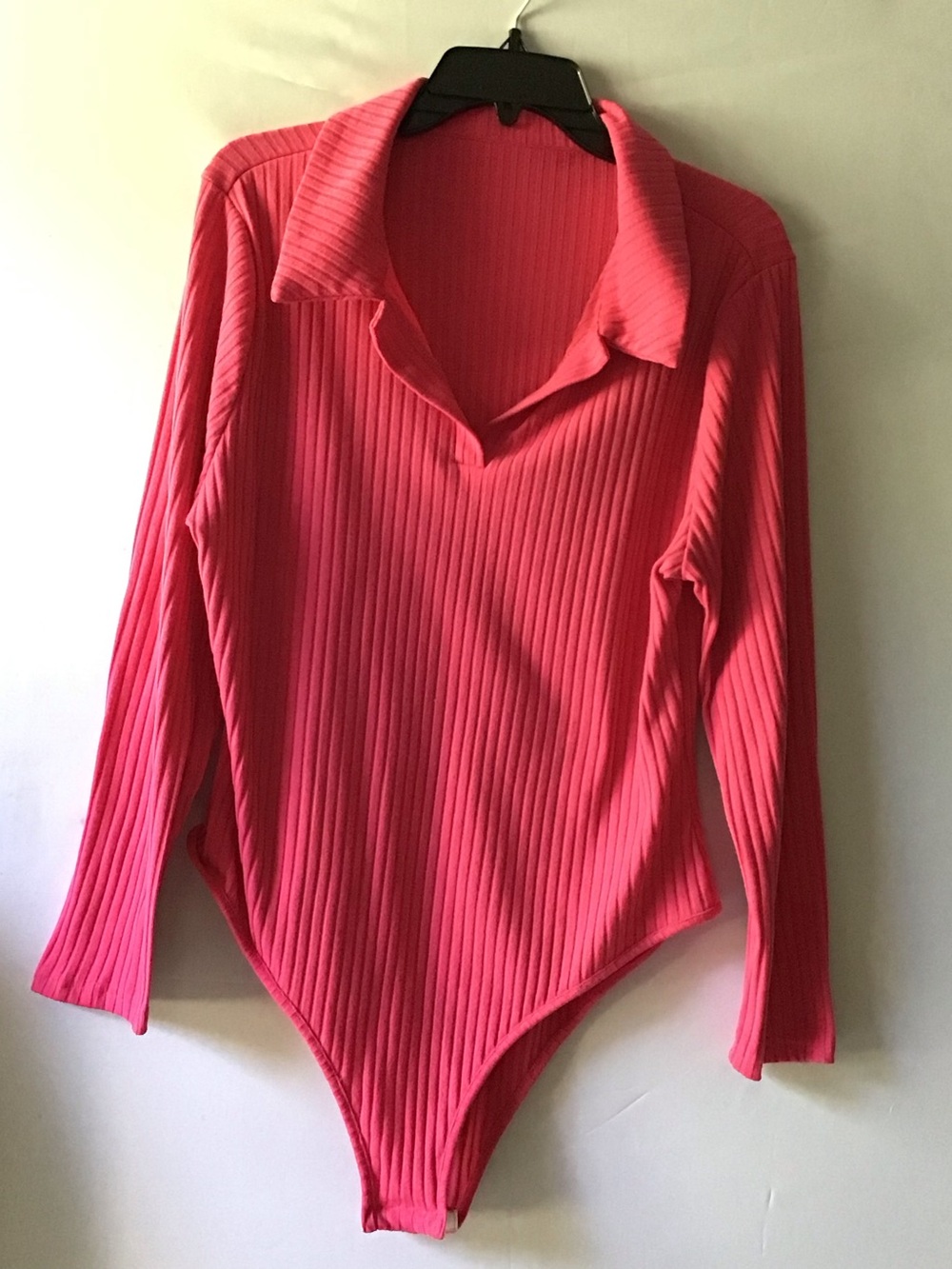 442 SHEIN Pink Ribbed Long-Sleeve V-Neck Bodysuit